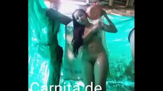 Chacales Bañandose