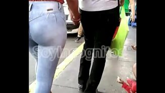 Colombianas En Jeans Ajustados