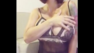 Elizabeth Taylor Boobs