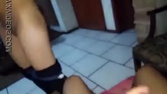 Anal chorro flaca